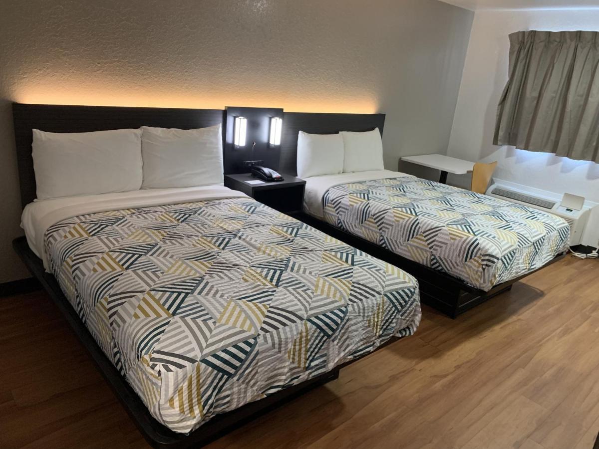 Motel 6-Atlanta, Tx Екстериор снимка