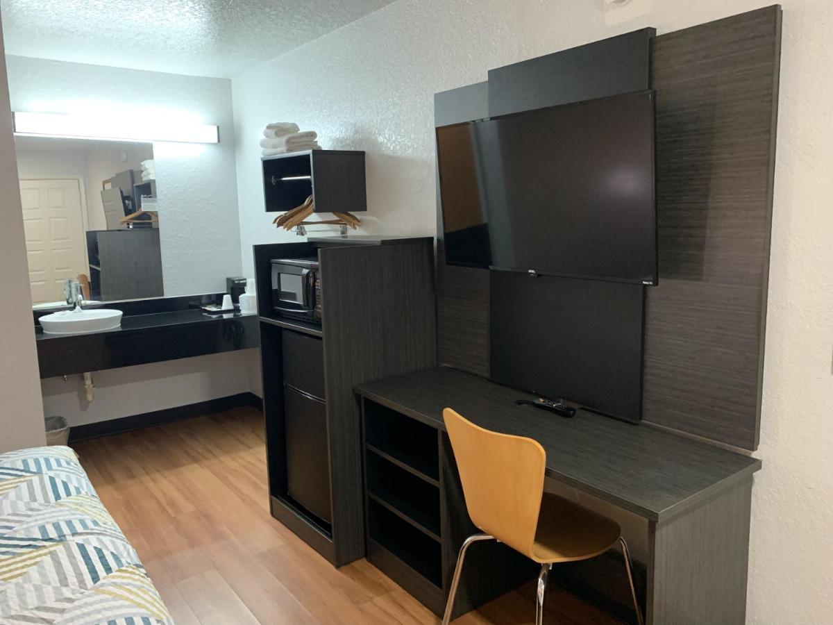 Motel 6-Atlanta, Tx Екстериор снимка